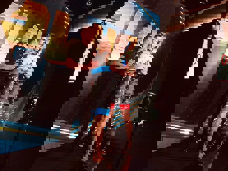 2112644