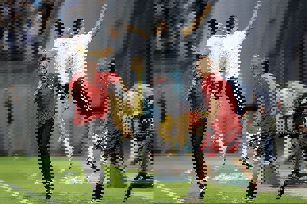 2112575