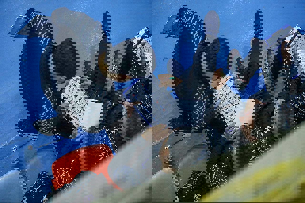 2112742