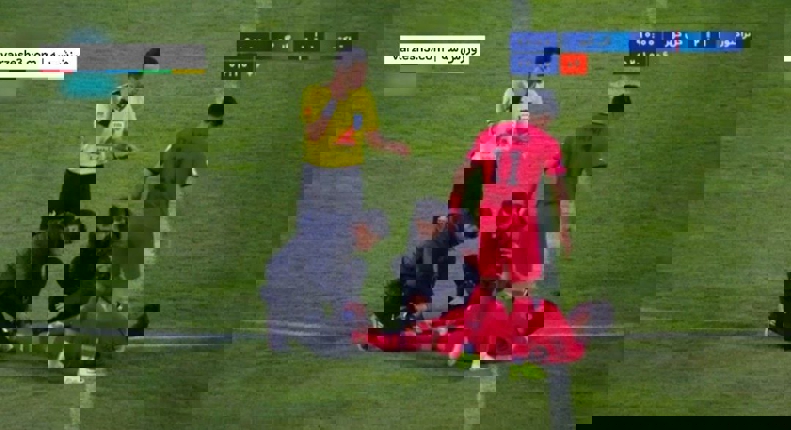 2112907