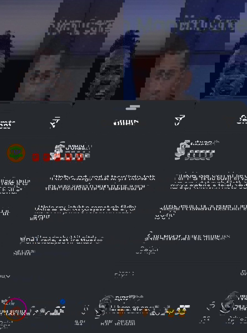 2112885