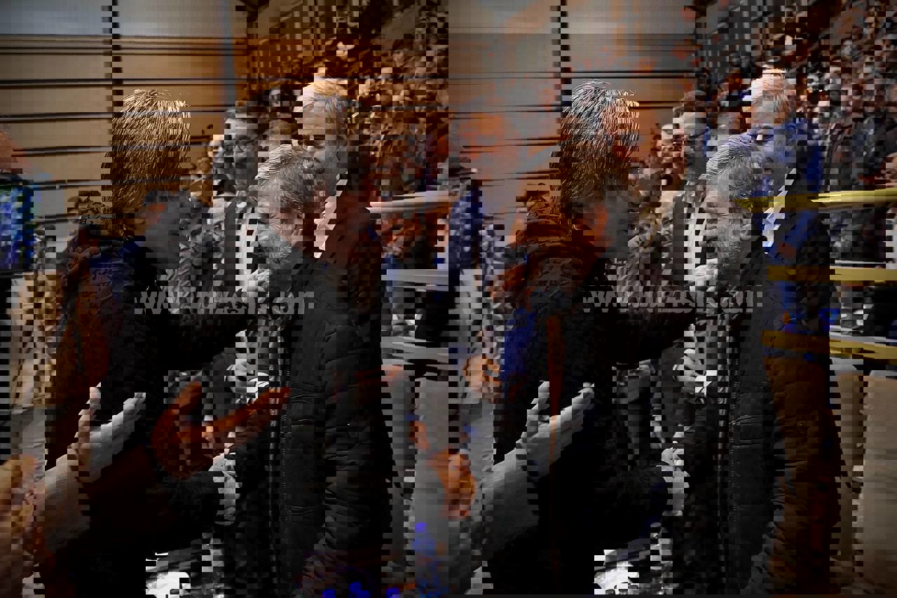 2113062