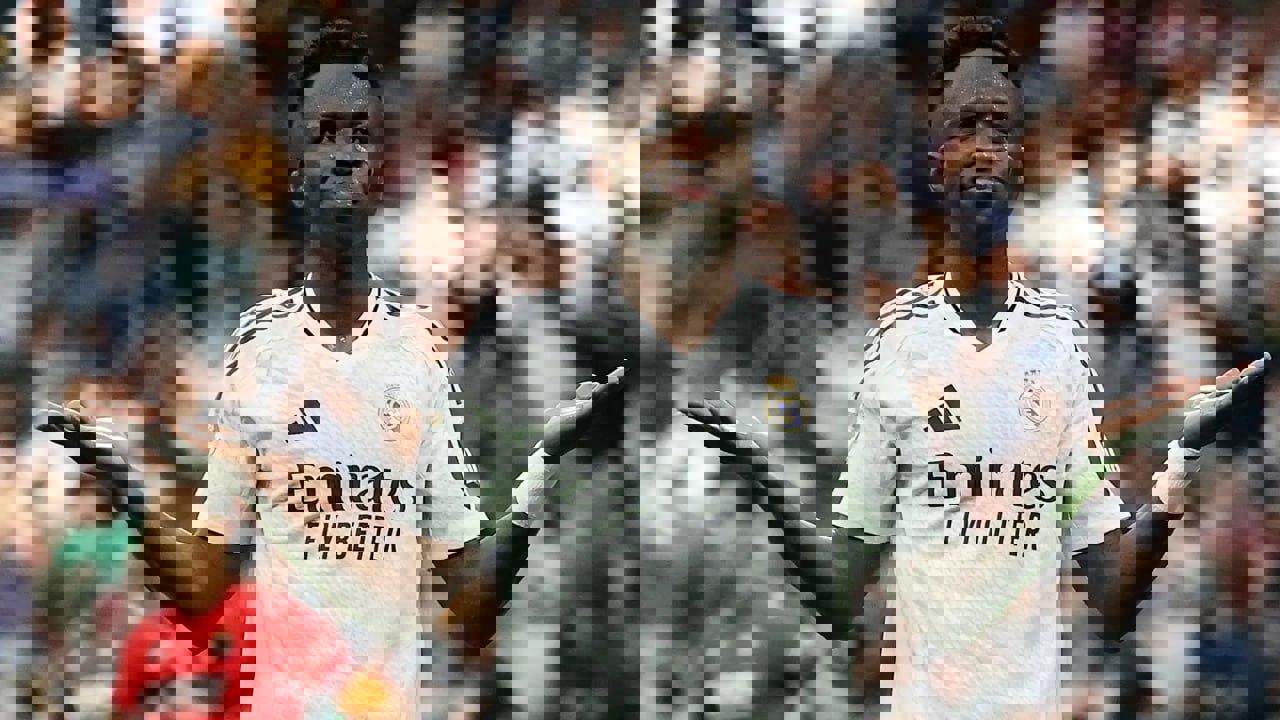 2113205