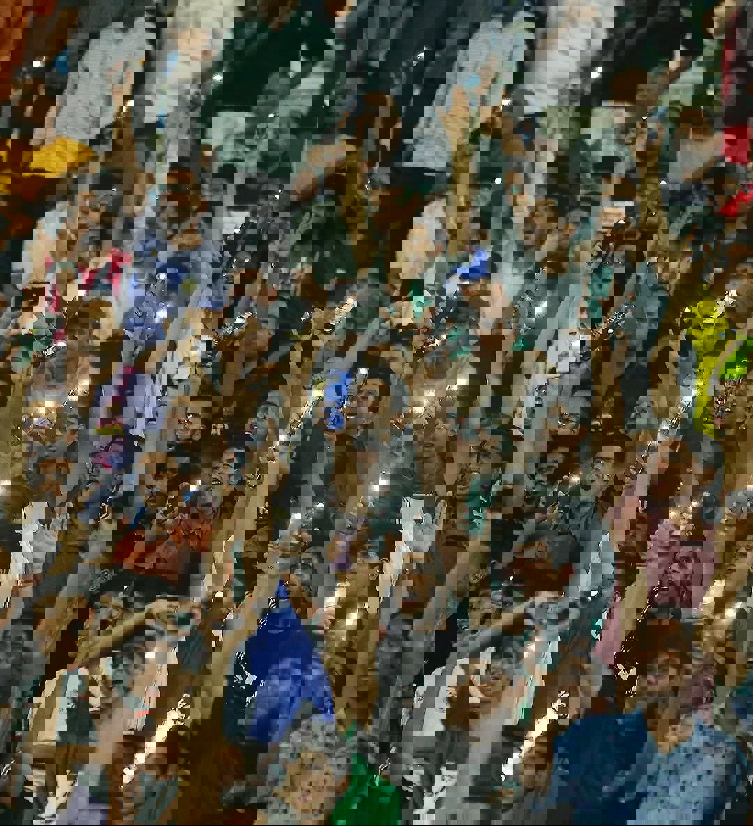 2114038