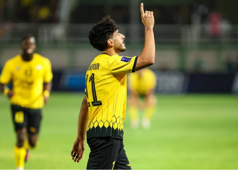 همه نگاه به بنیدر بود، جواد پرواز کرد!