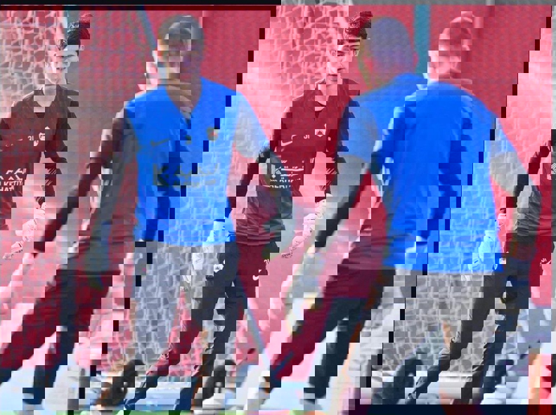 2113559