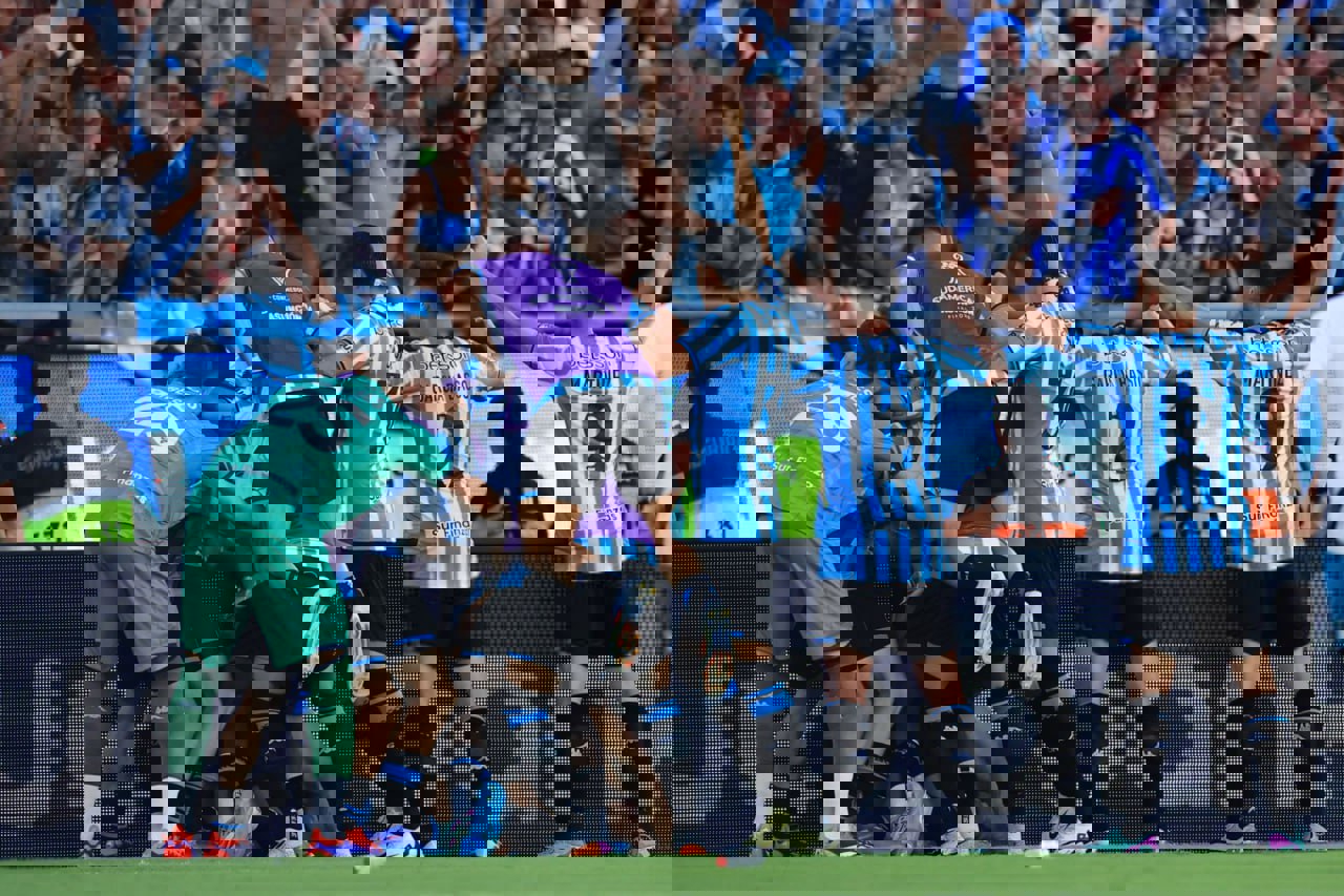 2113632