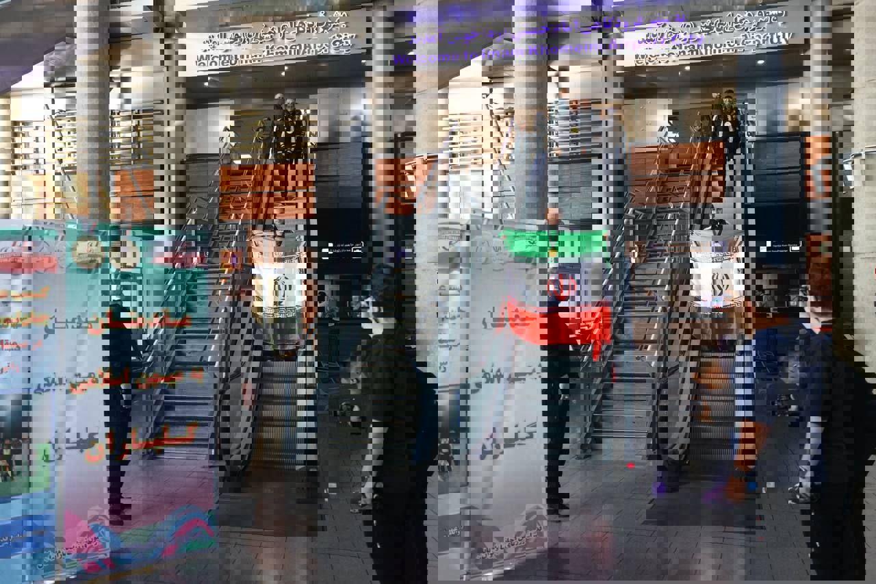 2113621