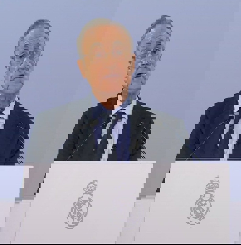 2113731