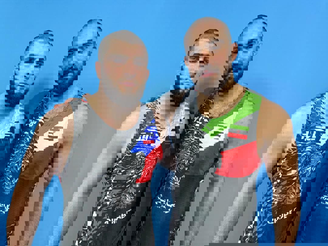 2113693