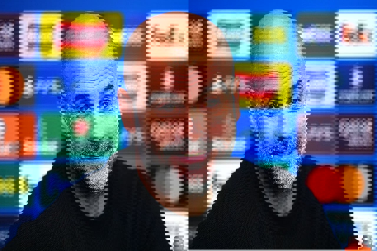 2114271
