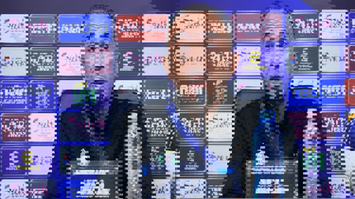 2114431