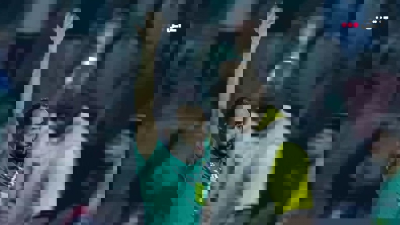 2114916
