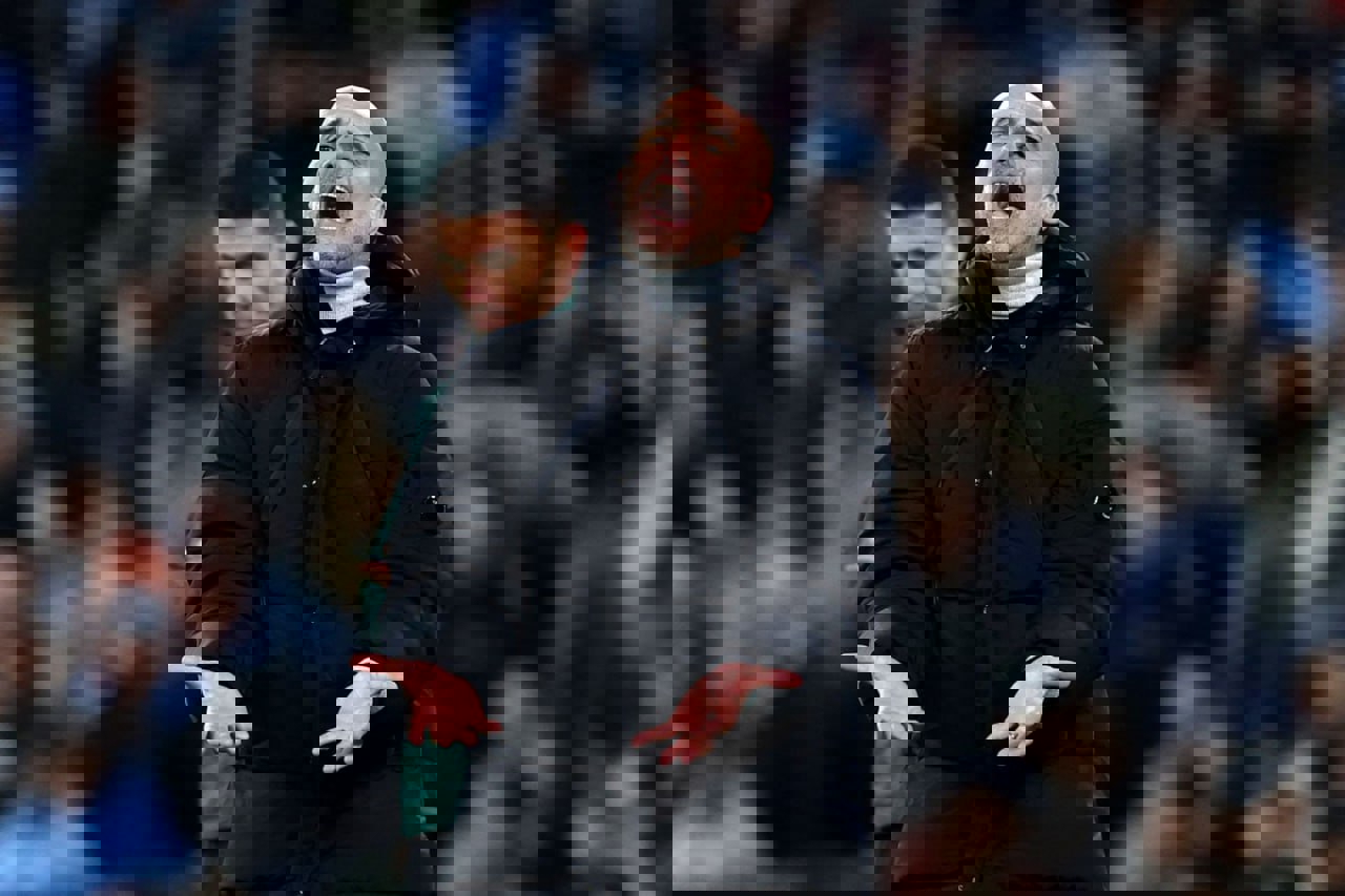 2115102