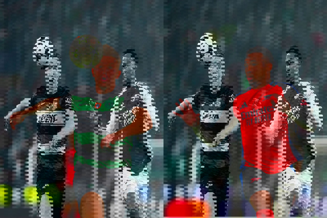 2115273