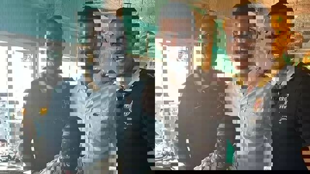 2115383
