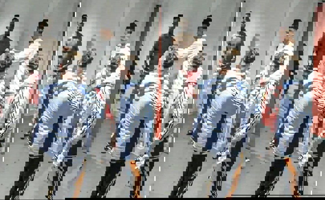 2115597