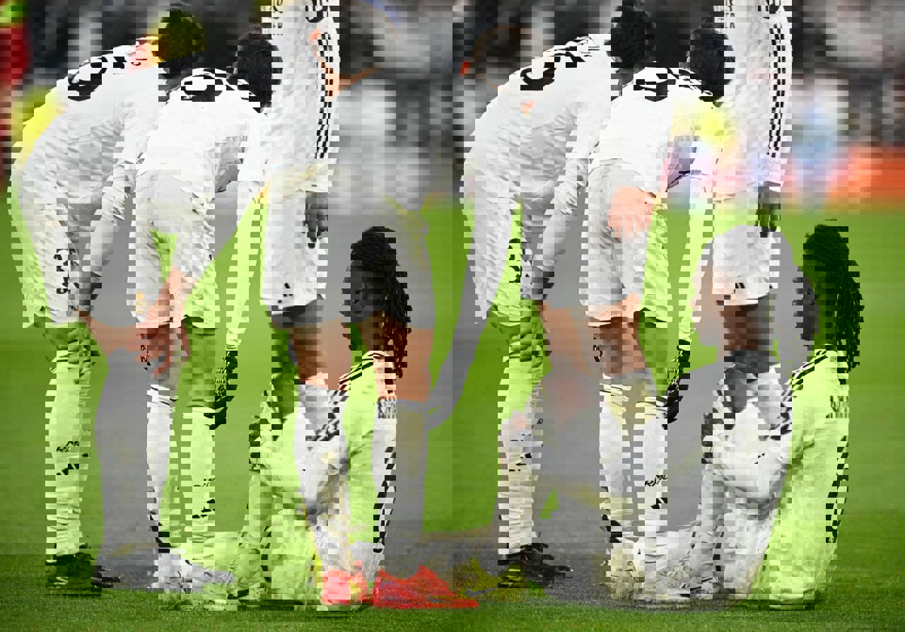 2115652