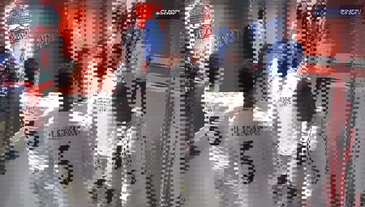 2115693
