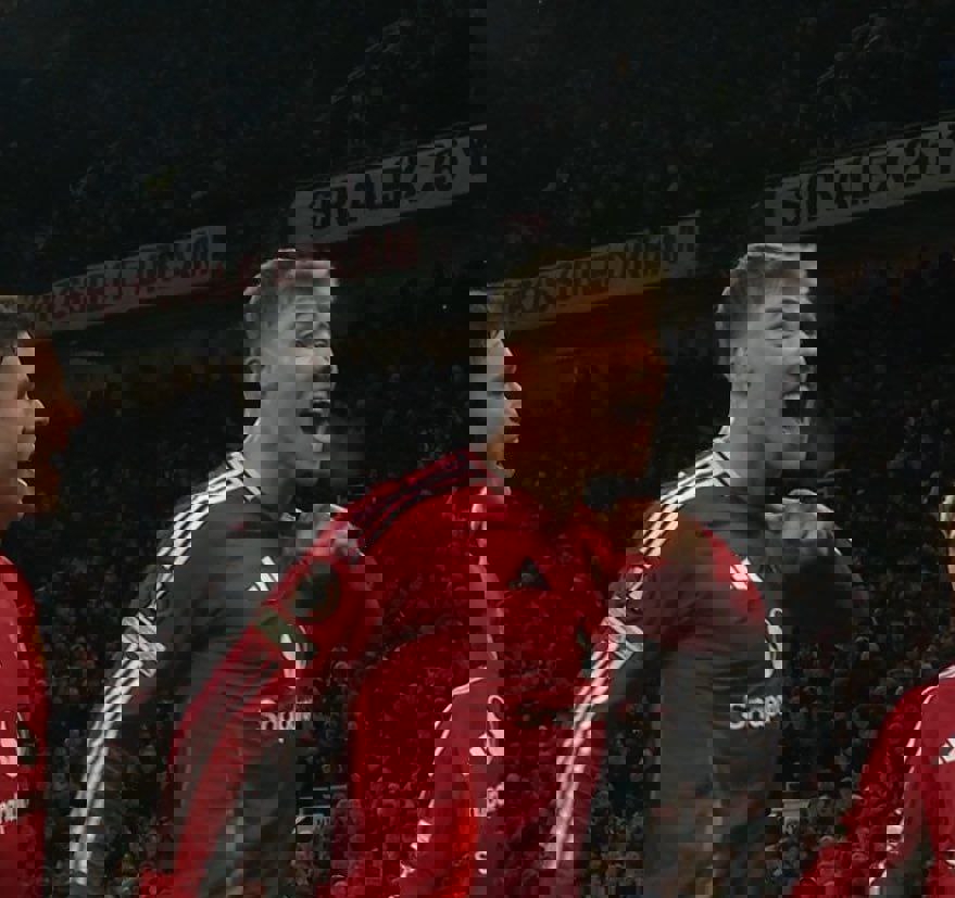 2115813