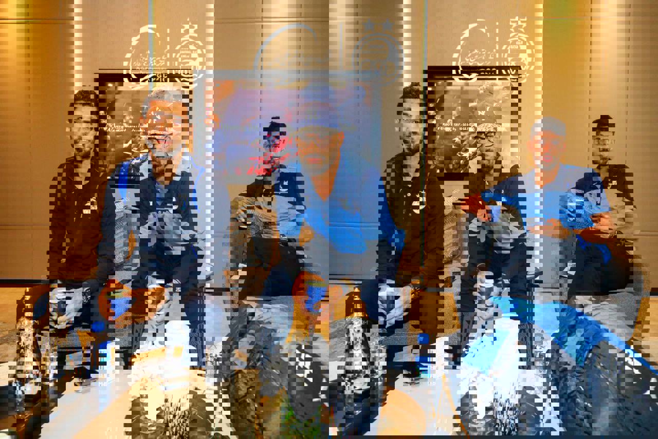2116010