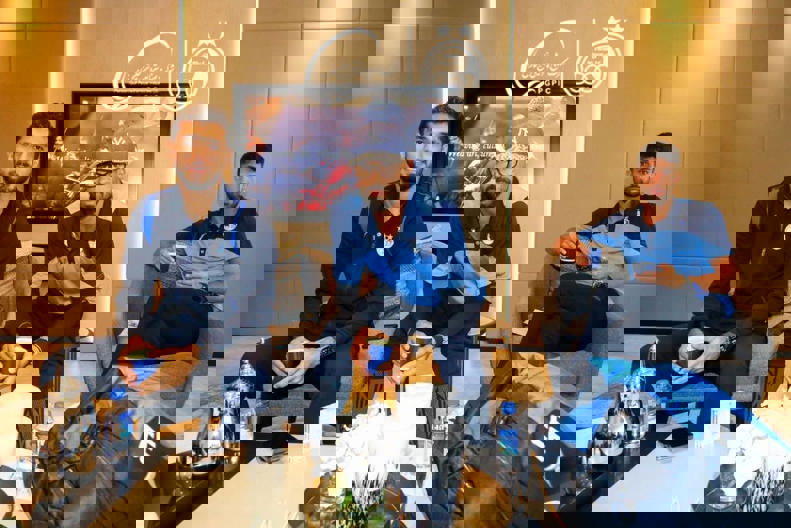 2116010