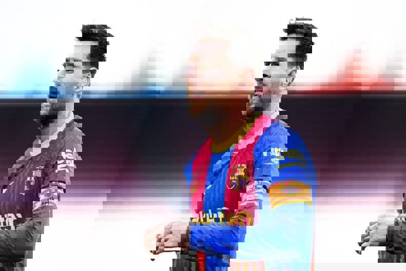 2115908
