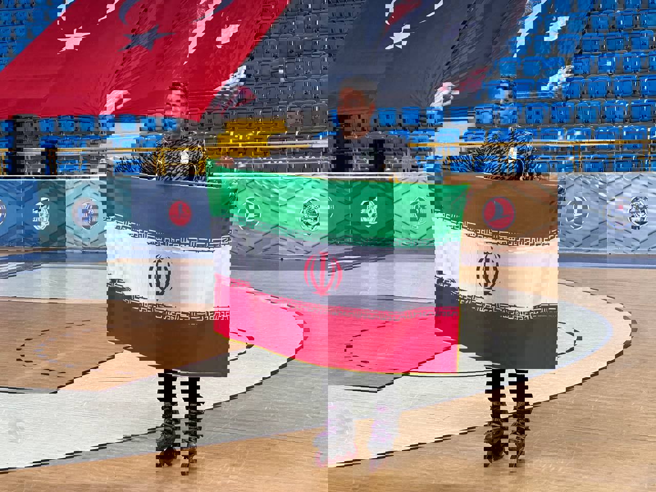 2116225