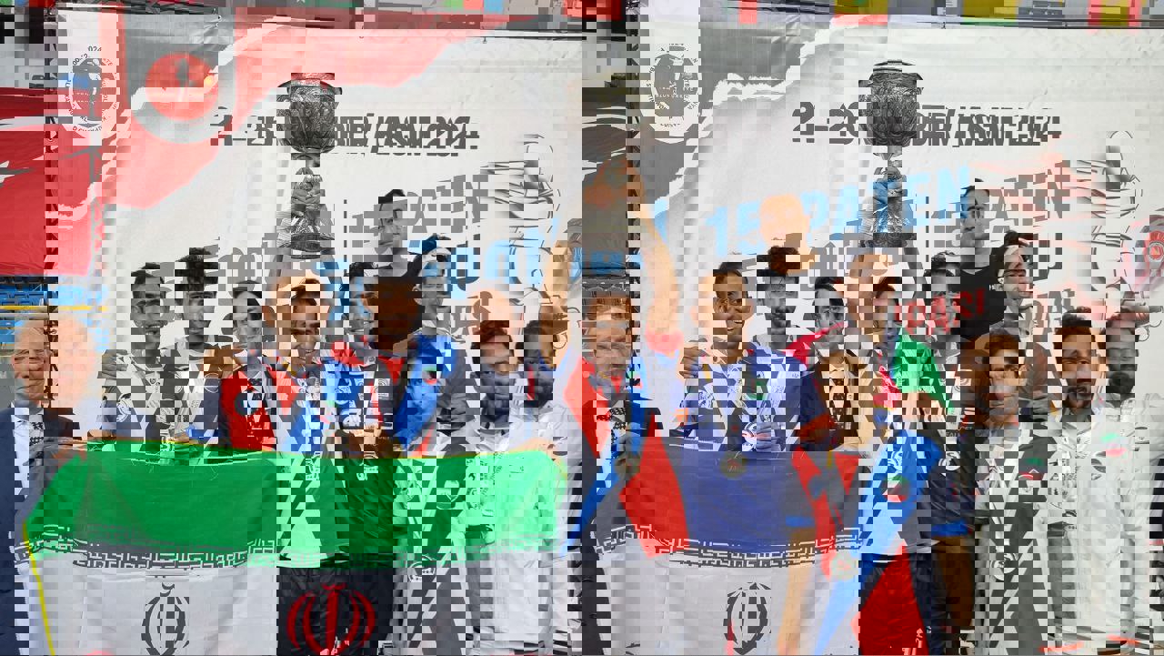 2116213