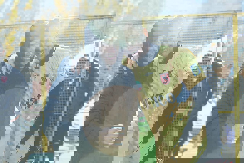 2116895