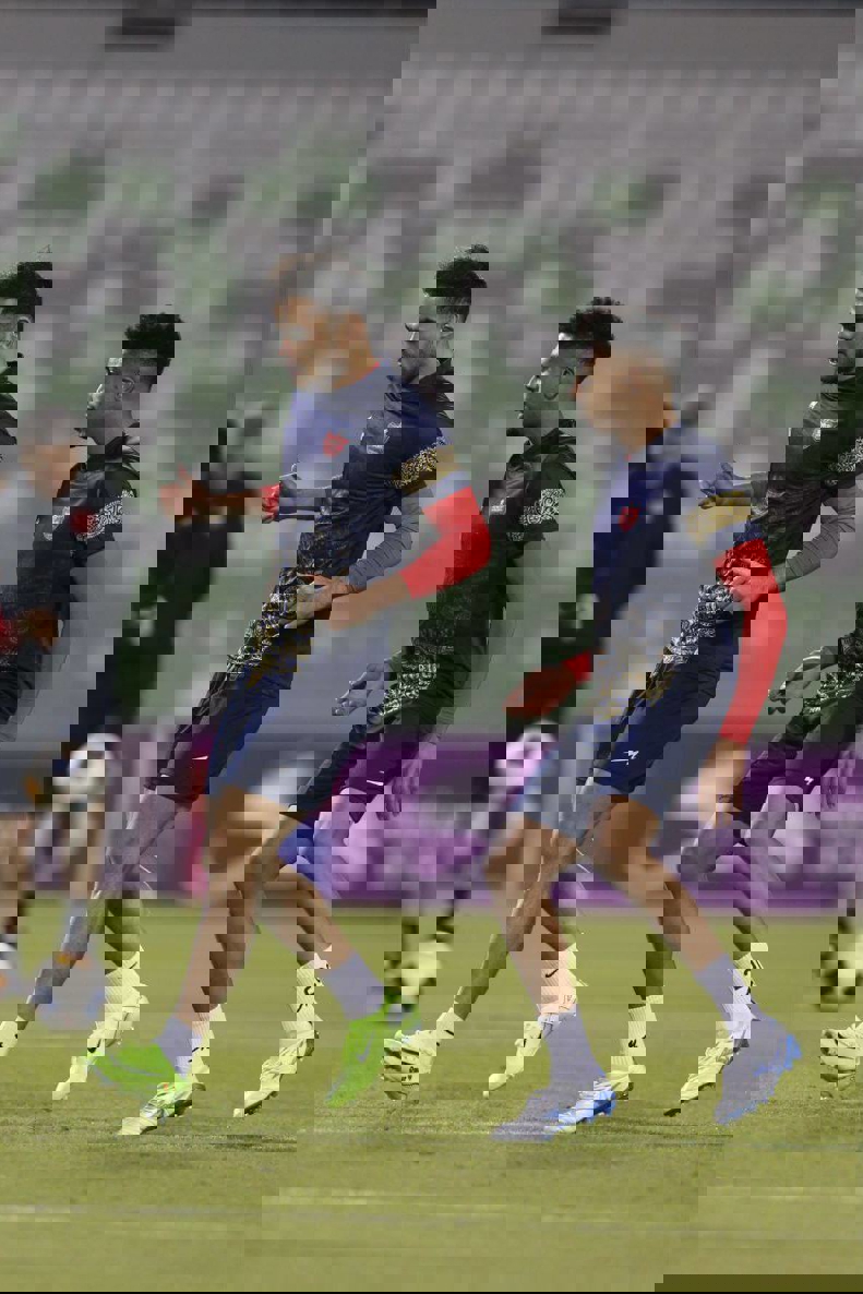 2116962