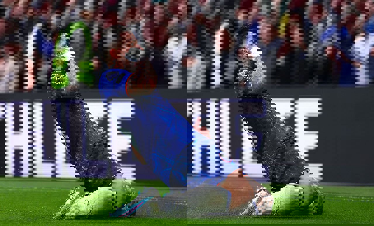 2116863