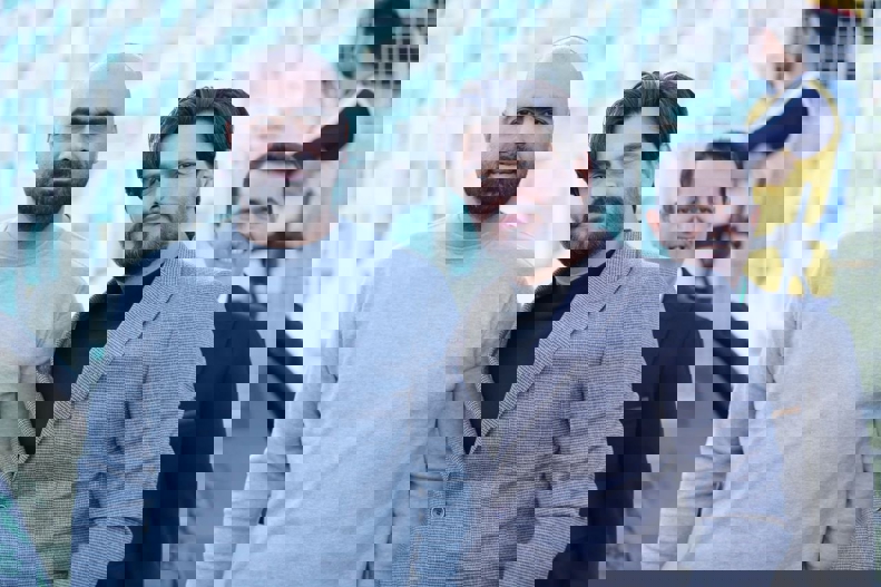 2117288
