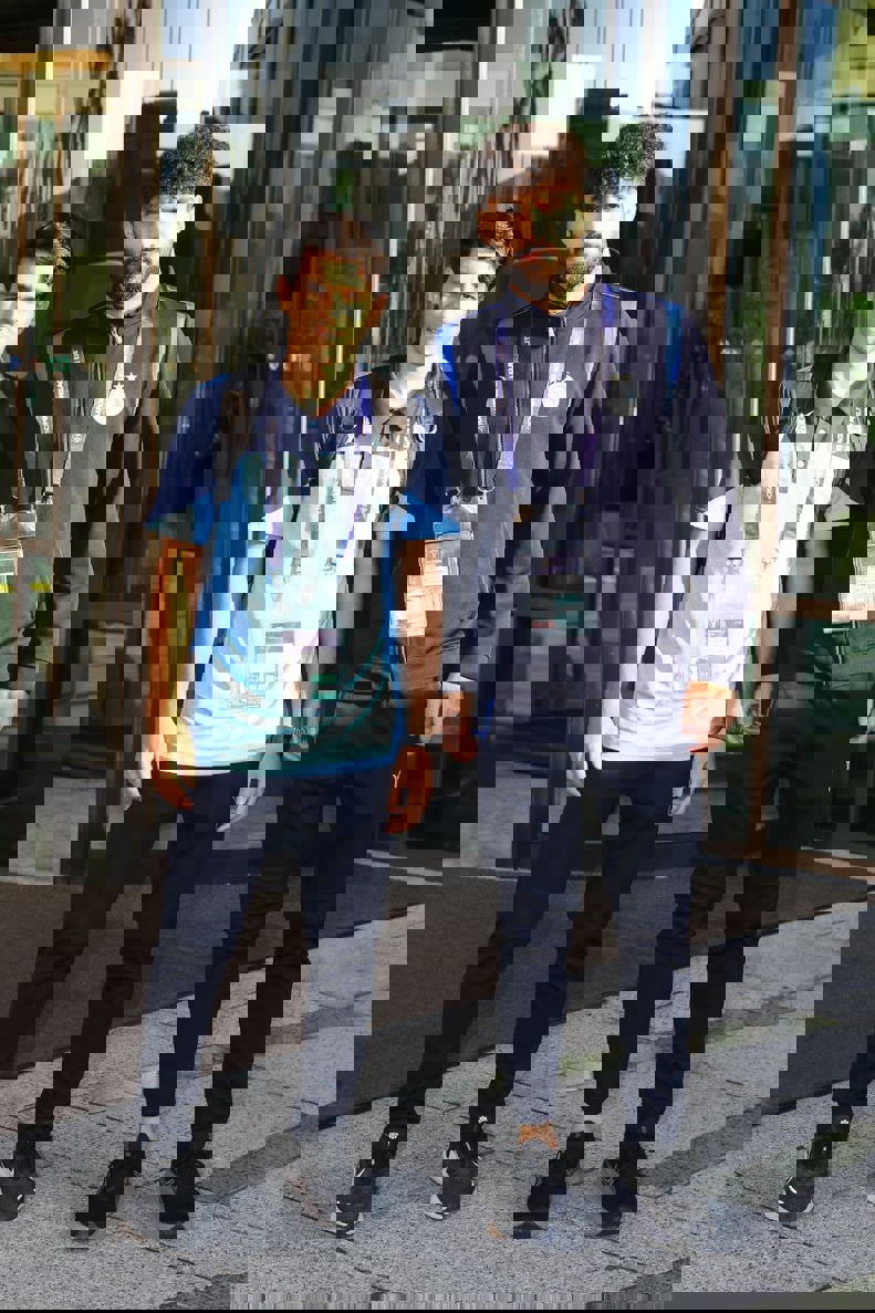 2117335
