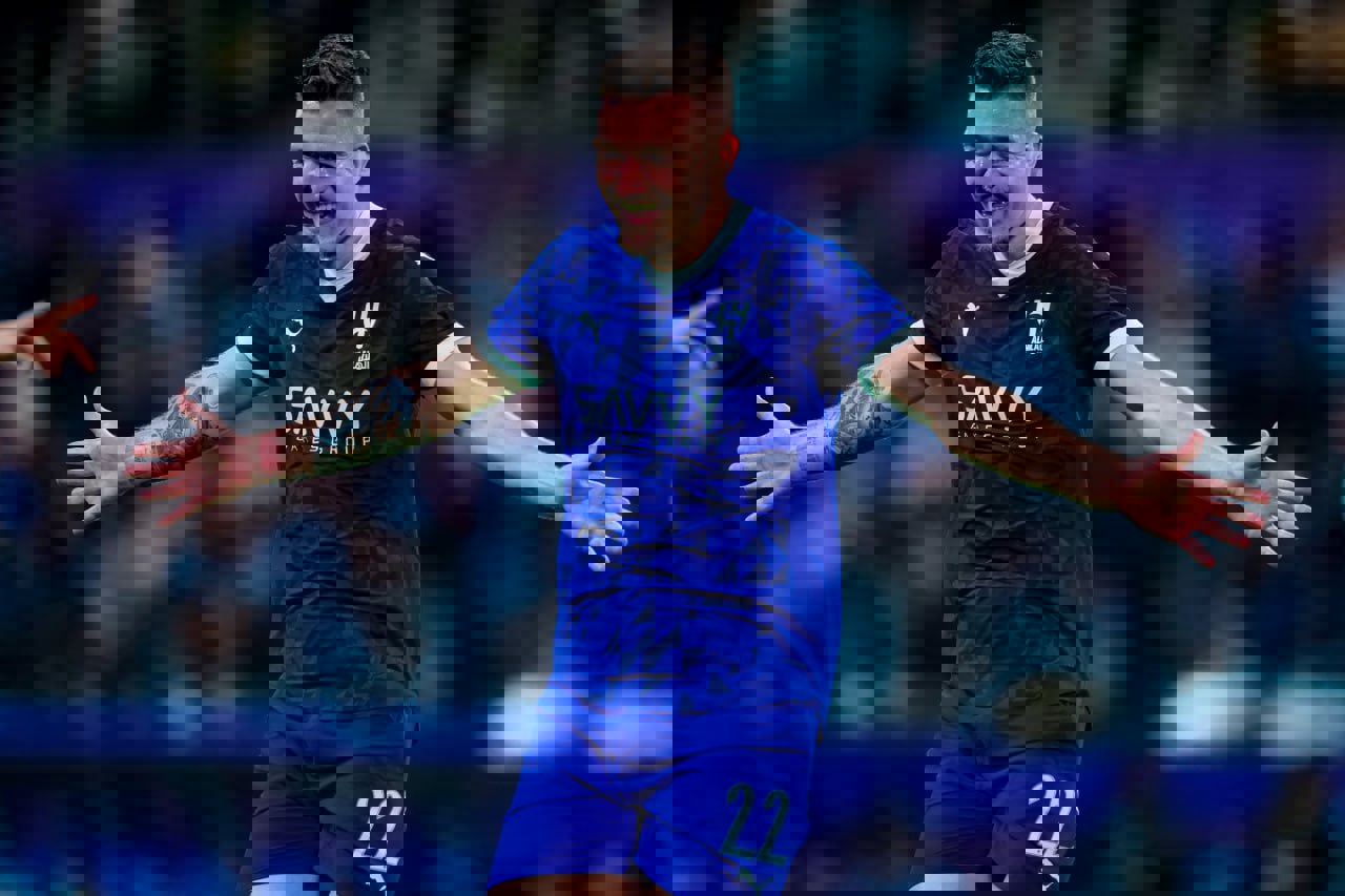 2117936