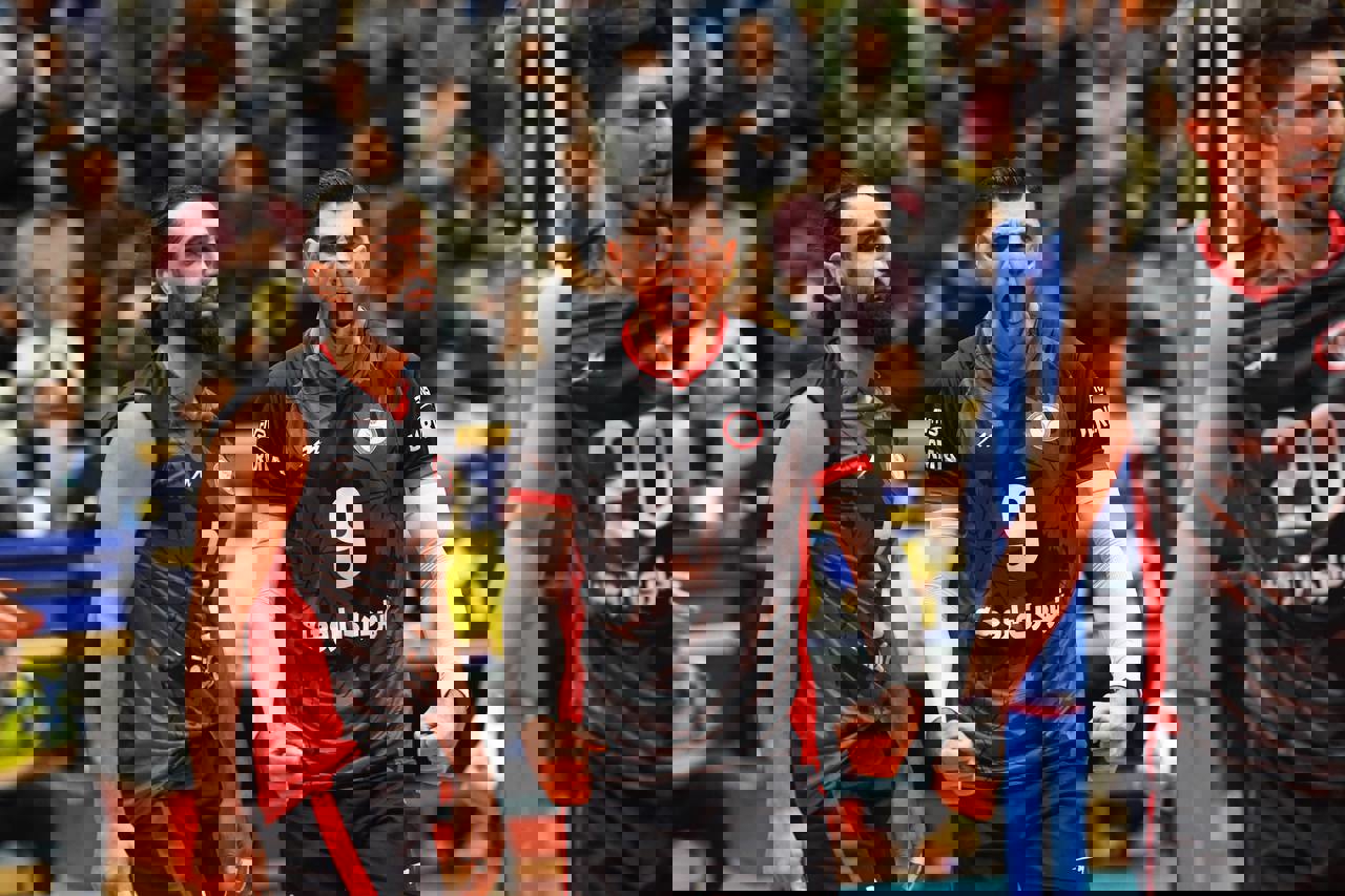 2117573