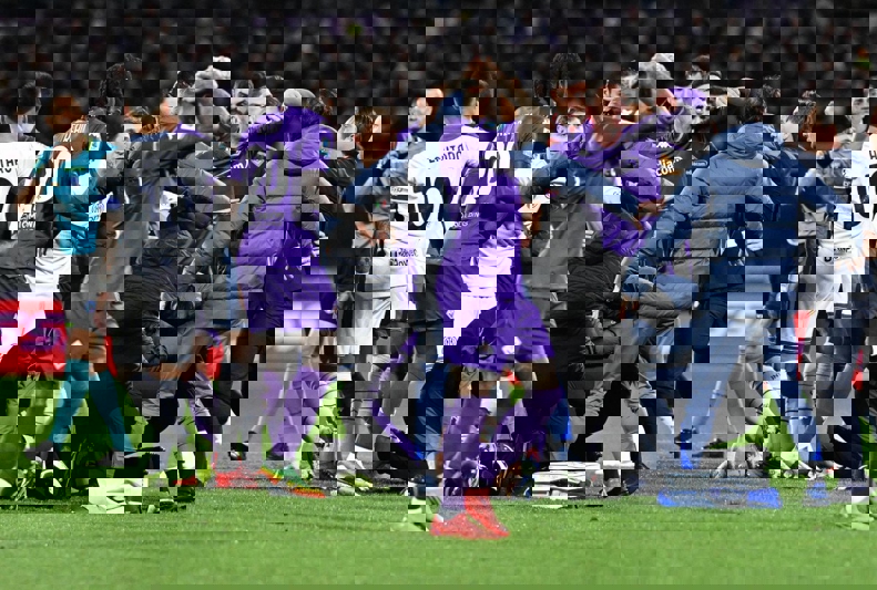 2117908