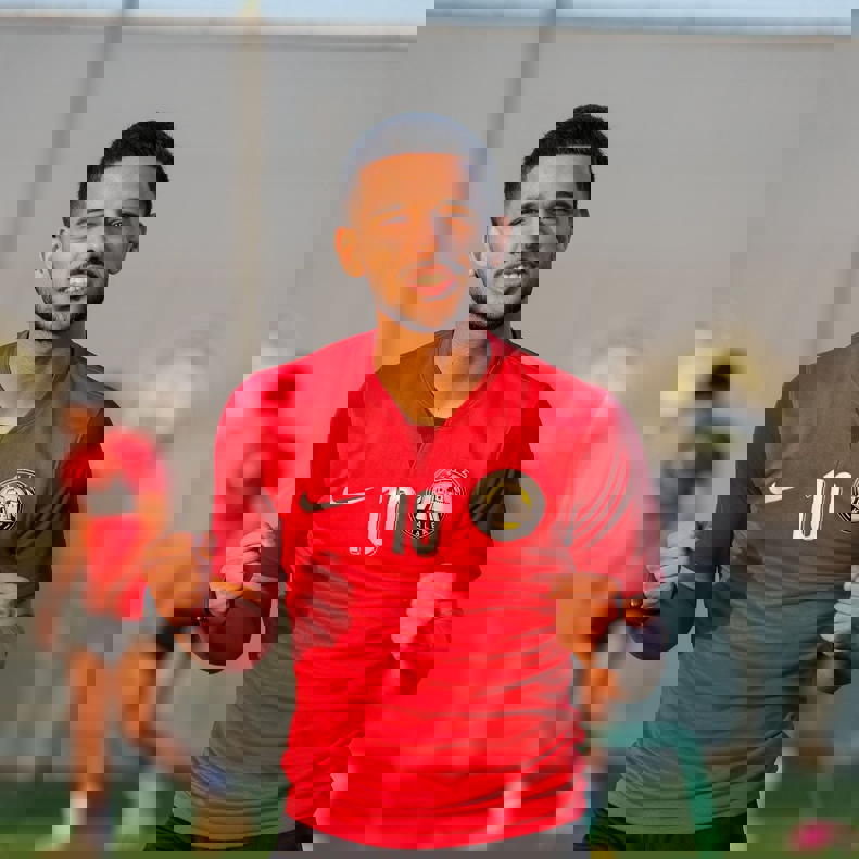 2118100