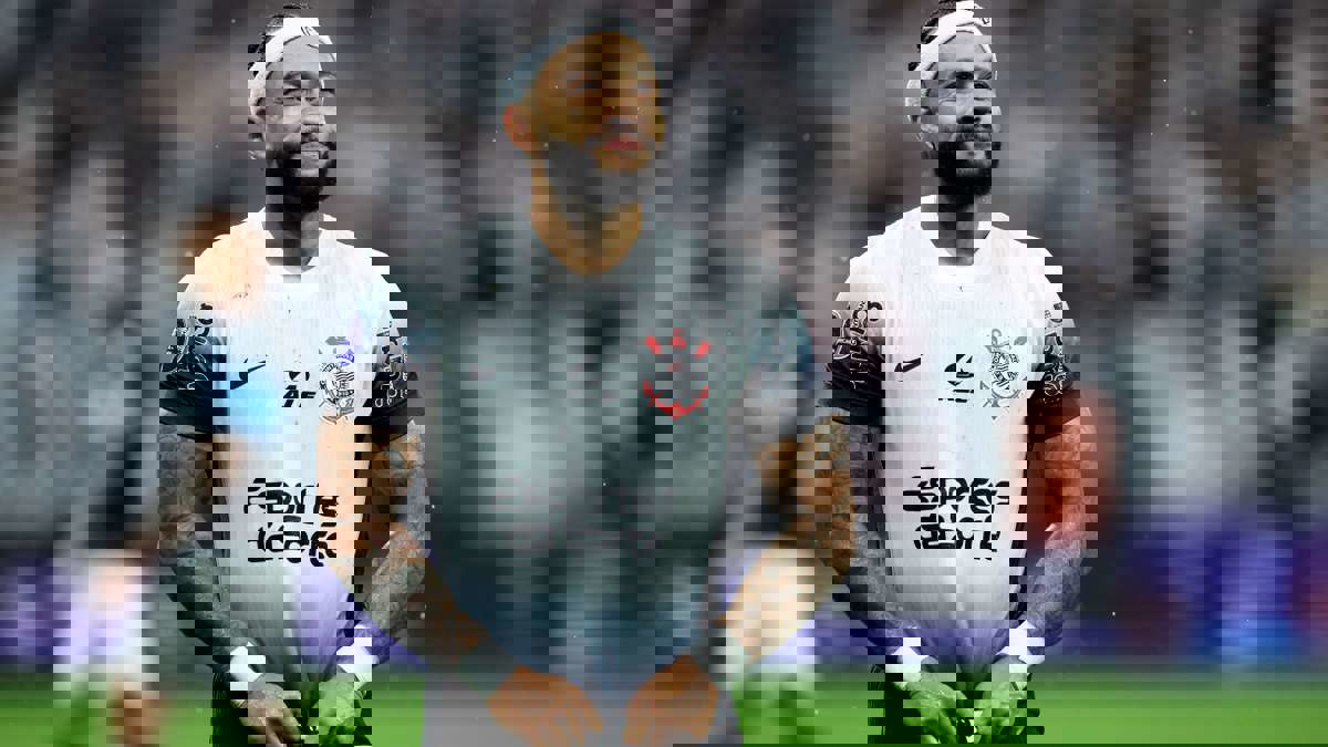 2118560