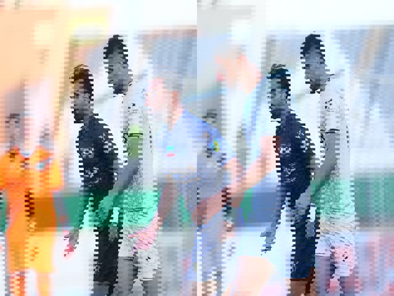 2118624