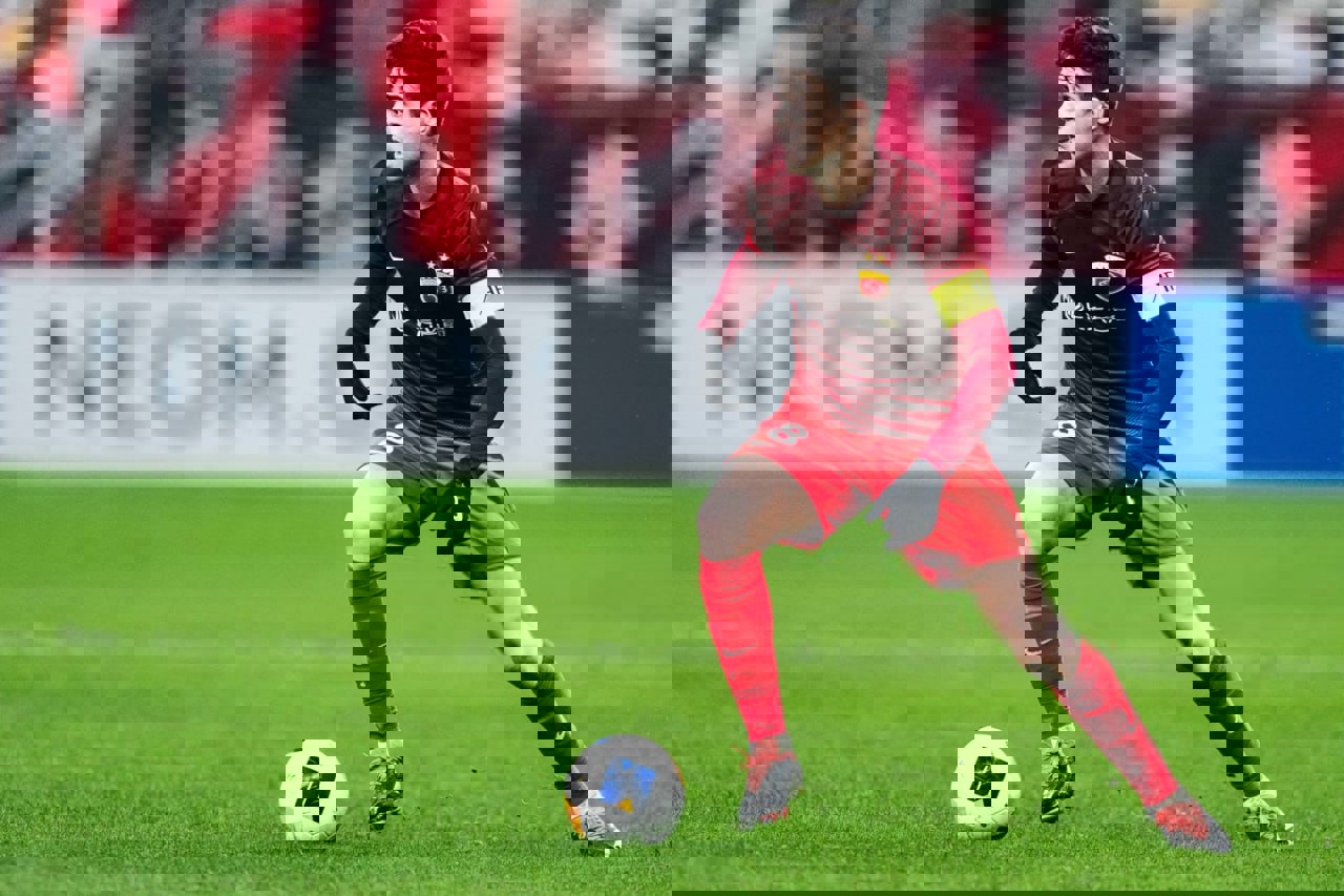 2118576