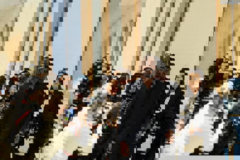 2118672