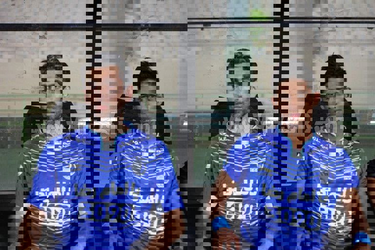 2118590