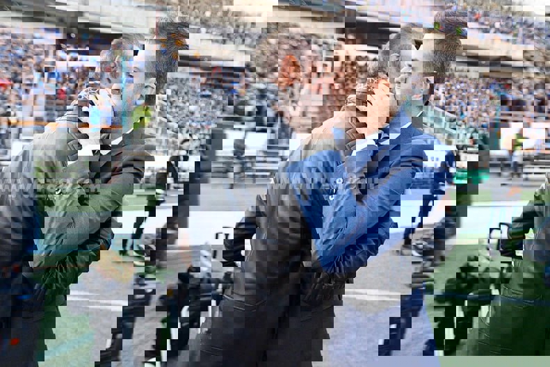 2118766