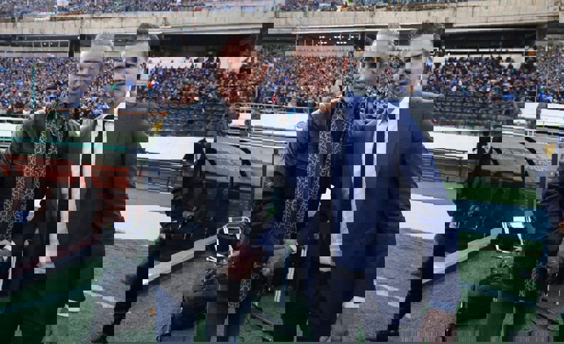 2118767
