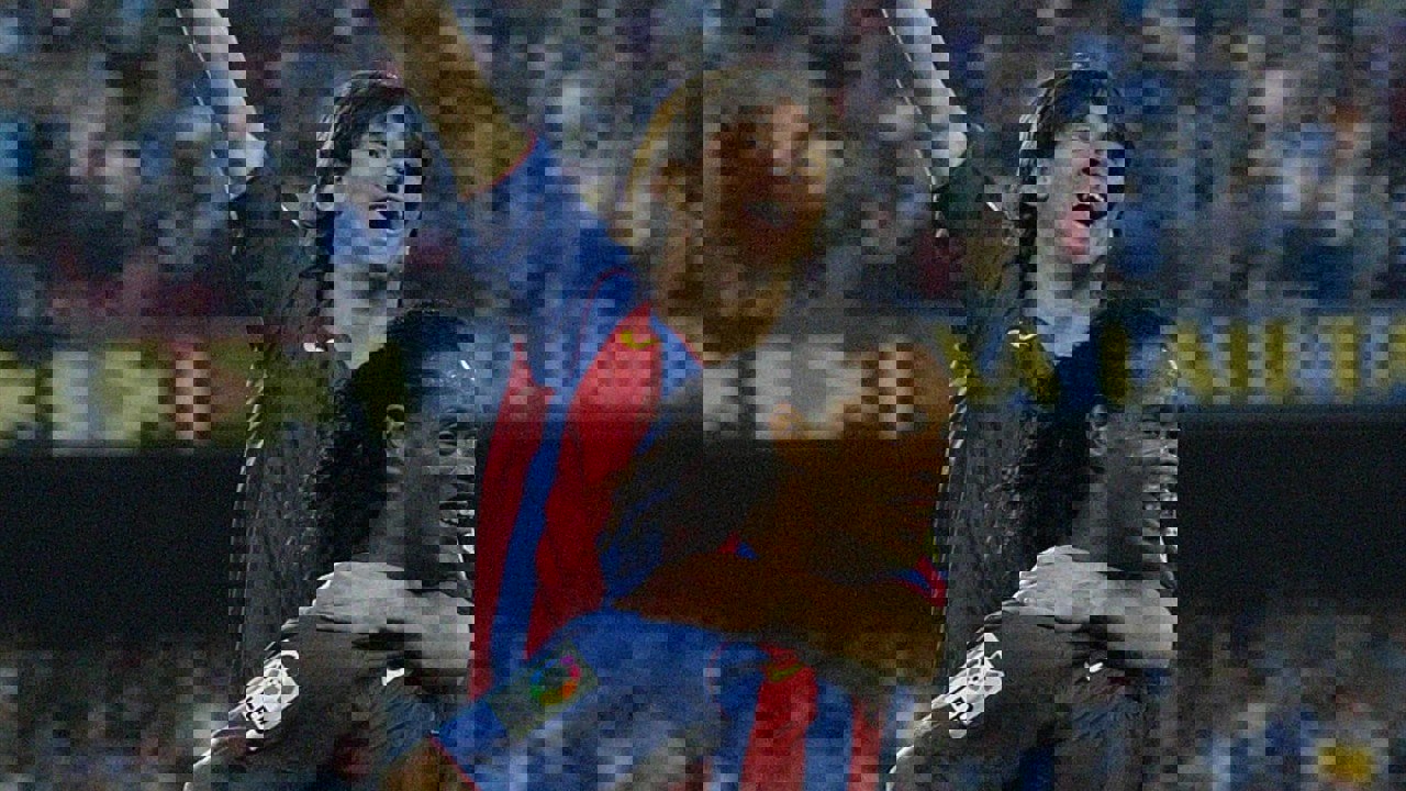 2118761