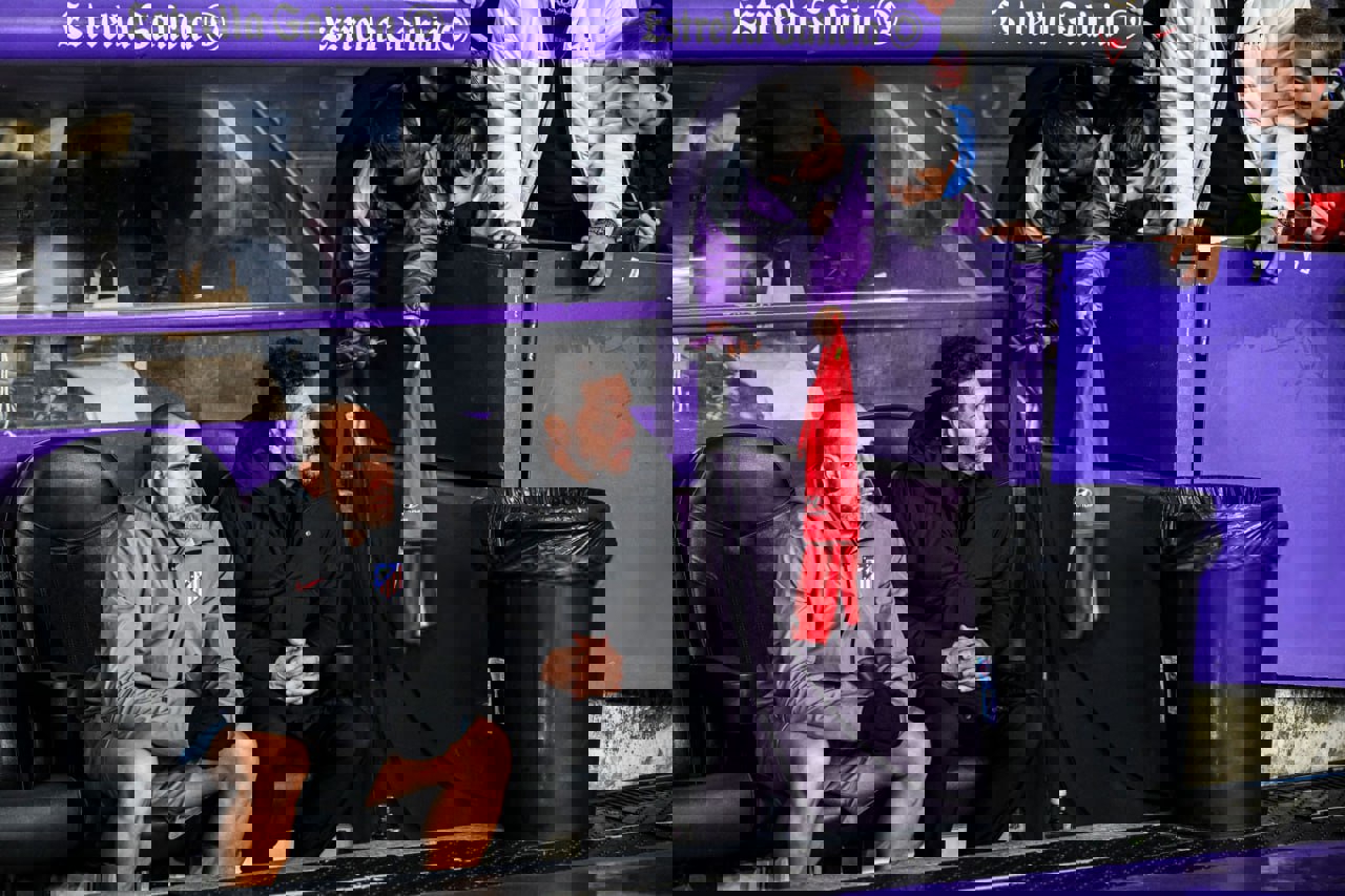 2118798