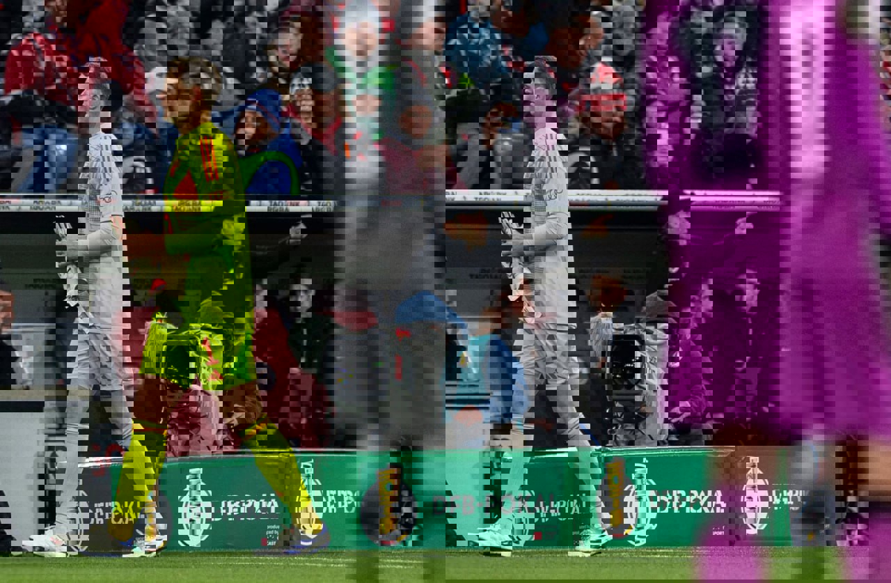 2118800
