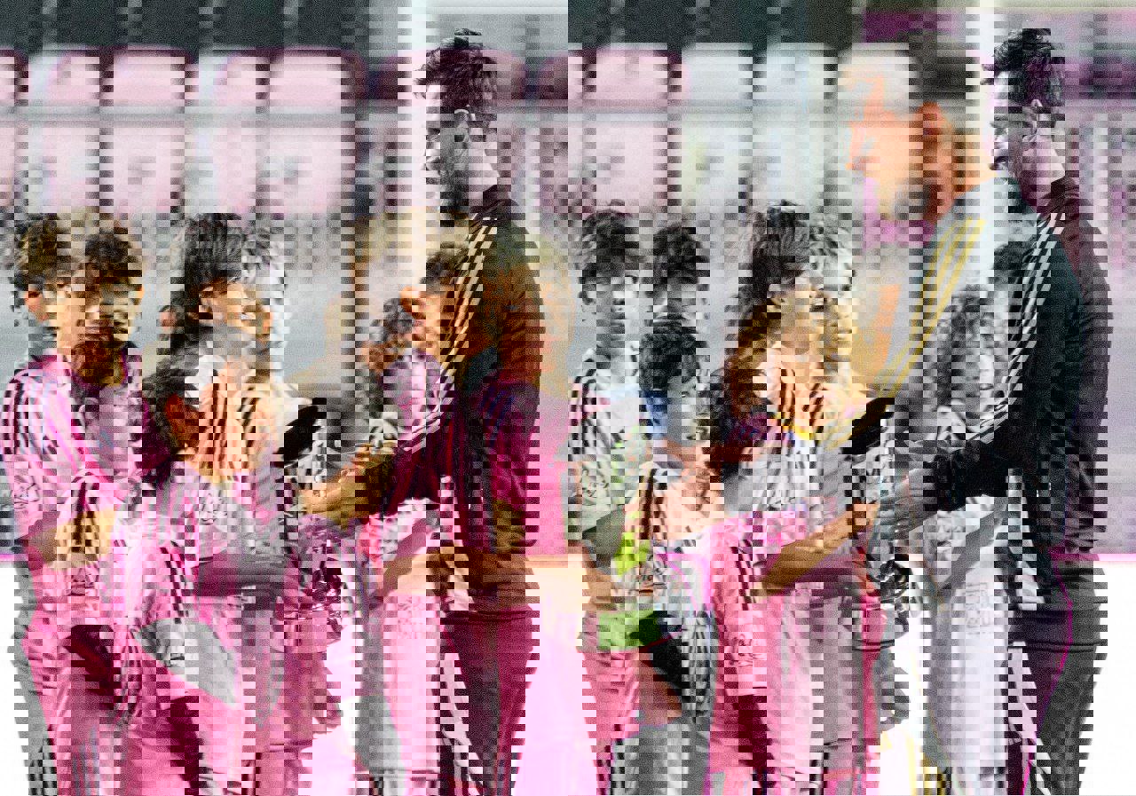 2118903