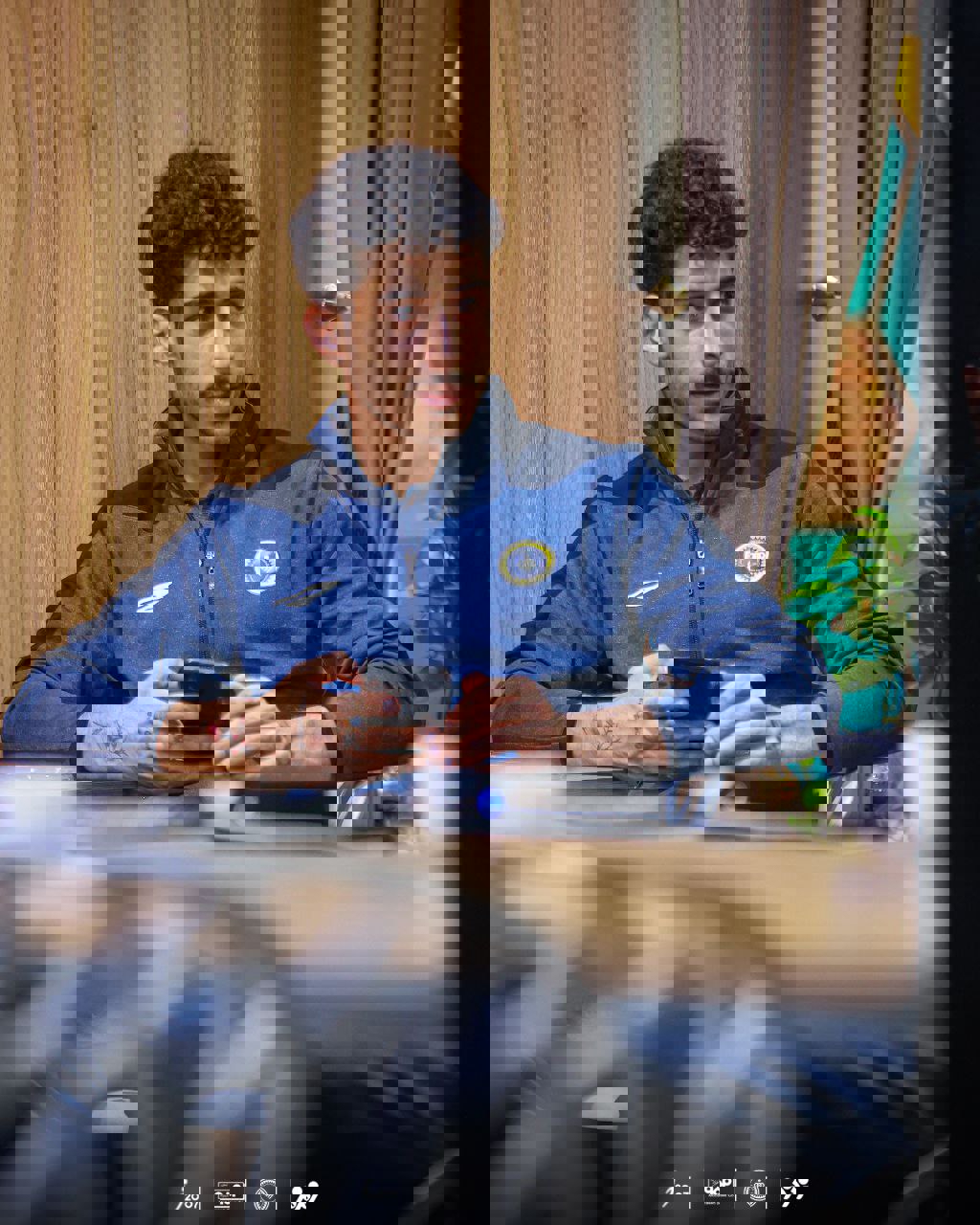 2119458